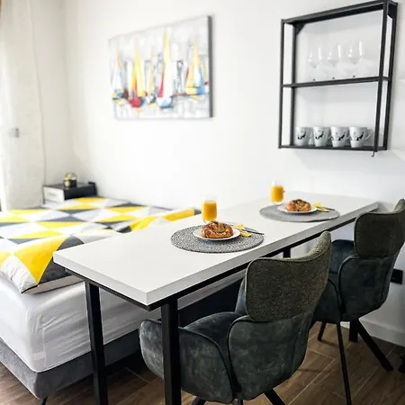 아파트 San-studio *