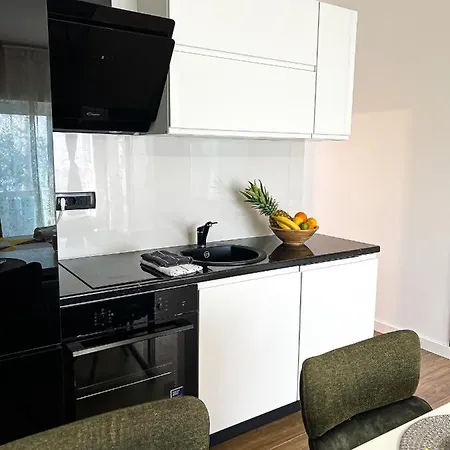 San-studio * Dugi Rat